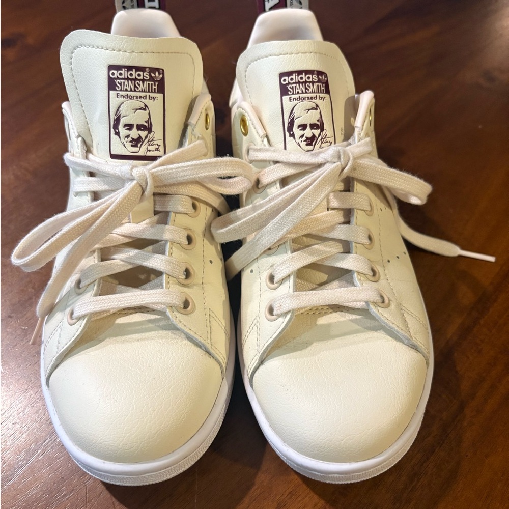 Adidas Stan Smith Sneakers. Cream off white color. US size 7. Worn twice by me!